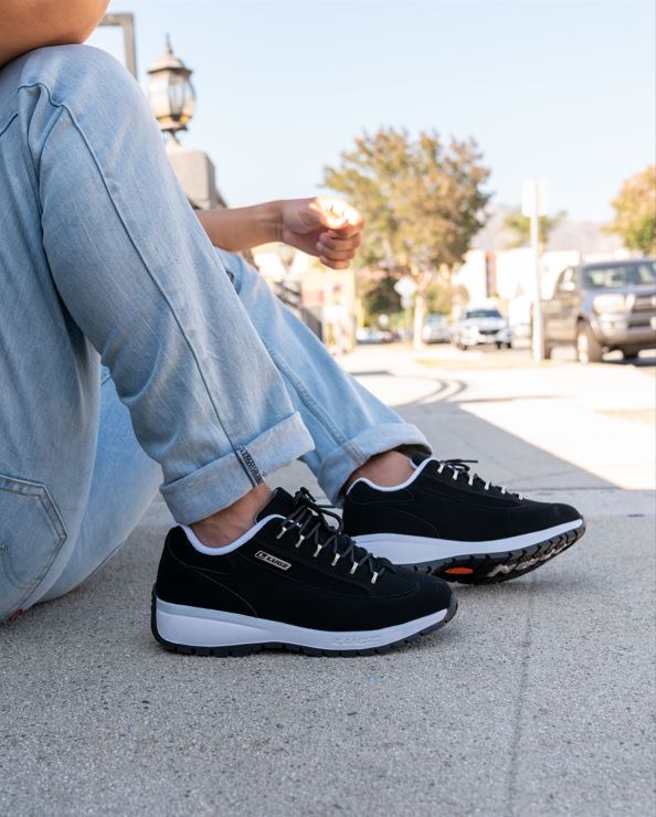 Men's Express Sneaker - Image 5